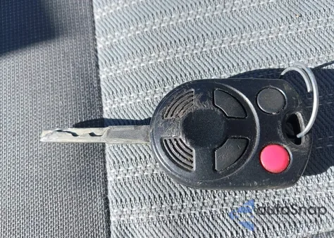 2019 Ford Transit T-250 z USA, uszkodzony, nr VIN 1FTYR3XM0KKB73415